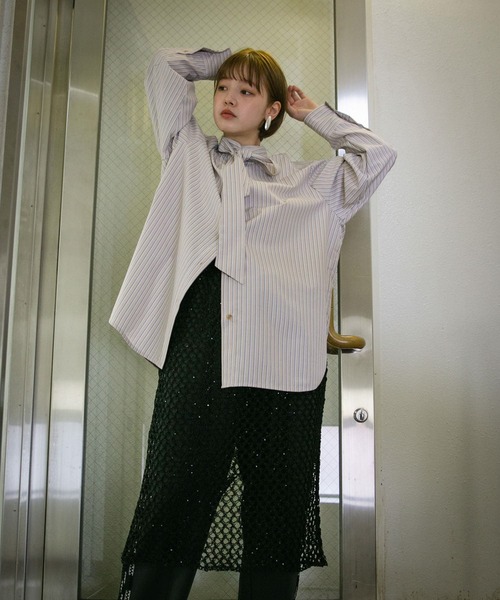 KBF（ケイビーエフ）の「ボウタイロングシャツ（シャツ/ブラウス・レディース・ベージュ系その他/ブルー系その他・ONE）」の14枚目の写真