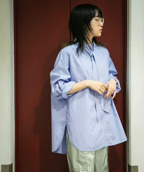 KBF（ケイビーエフ）の「ボウタイロングシャツ（シャツ/ブラウス・レディース・ベージュ系その他/ブルー系その他・ONE）」の22枚目の写真