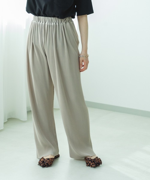 pairmanon(ペアマノン)の「【リンクコーデ】【ママサイズ】セルフカットプリーツパンツ(その他パンツ・レディース・ベージュ/レッド/グリーン/ブラック/カーキ・FREE)」の2枚目の写真