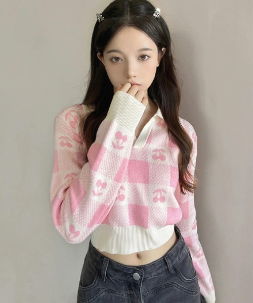 Mayree(メイリー)の「【Mayree】チェリーさくらんぼニットトップス(ニット/セーター・レディース・ブラック/ブルー/ピンク・FREE)」の3枚目の写真