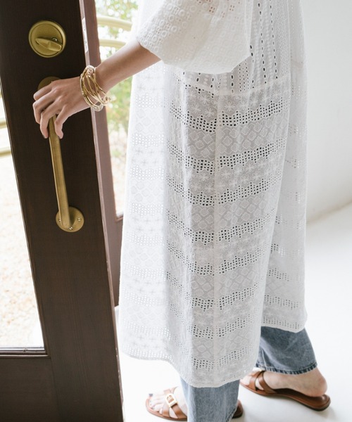 Doux archives(ドゥアルシーヴ)の「コットンレースカフタンワンピース(ワンピース・レディース・オフホワイト/ブラック/オレンジ・FREE)」の9枚目の写真