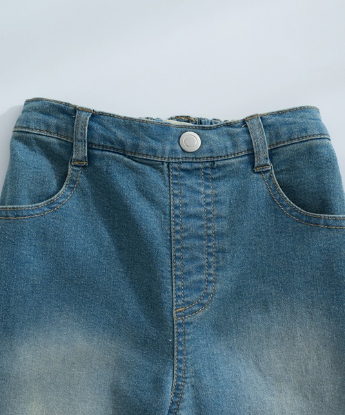 pairmanon(ペアマノン)の「ペインター ワイドデニムパンツ(デニムパンツ・キッズ・インディゴブルー/ライトブルー/ブルー・100/110/120/130/140/150/90)」の10枚目の写真