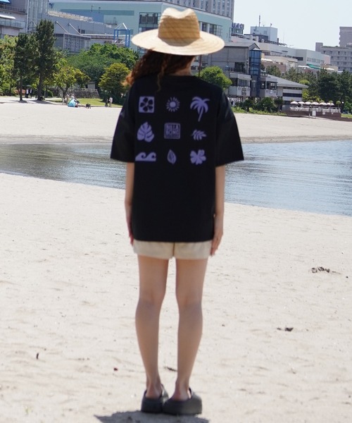 BILLABONG（ビラボン）の「【ムラサキスポーツ限定】BILLABONG/ビラボン 半袖ラッシュガード UVケア 水陸両用 BE01C-215（ラッシュガード・レディース・ブラック/ホワイト/グレー・L/M）」の14枚目の写真