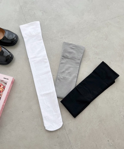 Loueme（ルエム）の「【滑り止め付き】ニーハイソックス（ソックス/靴下・レディース・グレー/ブラック/ホワイト/ベージュ・FREE）」の10枚目の写真