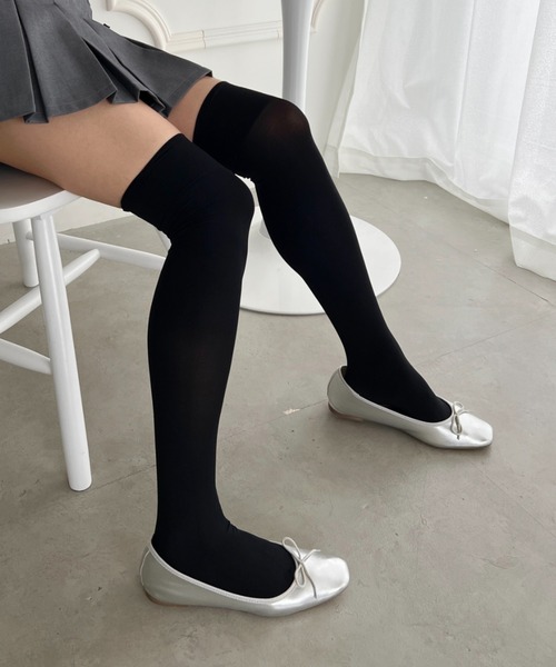 Loueme（ルエム）の「【滑り止め付き】ニーハイソックス（ソックス/靴下・レディース・グレー/ブラック/ホワイト/ベージュ・FREE）」の13枚目の写真