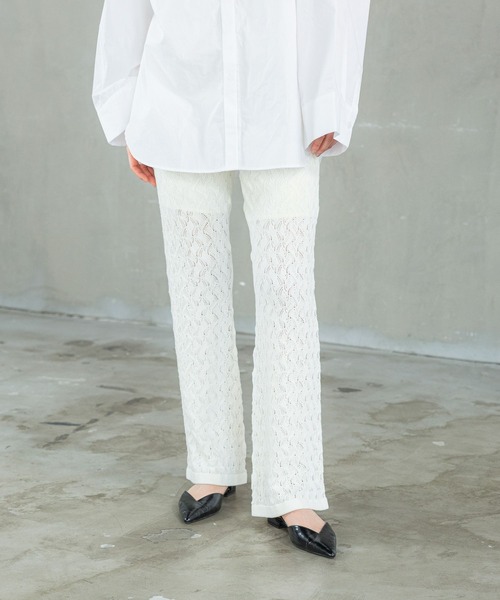 LEPSIM(レプシィム)の「【FOR I SERIES】透かしニットパンツ 111717(その他パンツ・レディース・オフホワイト/ブラック・FREE)」の4枚目の写真