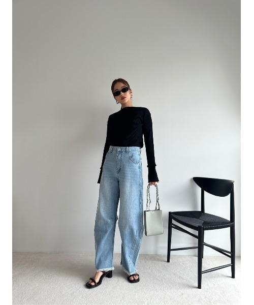 TRUNC（トランクエイティーエイト）の「Denim Curve Pants（デニムパンツ・レディース・ブルー/ホワイト・FREE）」の11枚目の写真