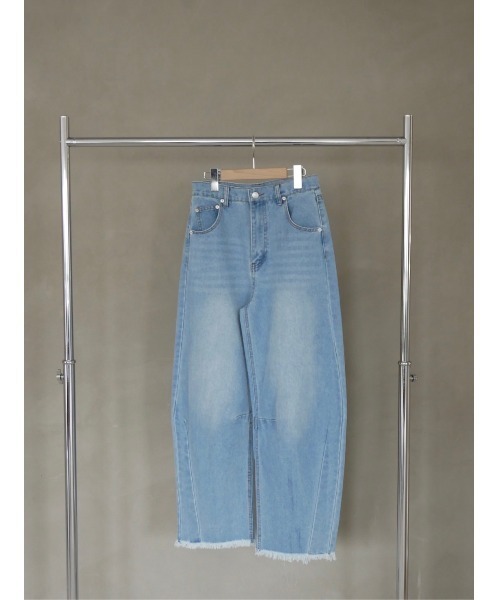 TRUNC（トランクエイティーエイト）の「Denim Curve Pants（デニムパンツ・レディース・ブルー/ホワイト・FREE）」の14枚目の写真