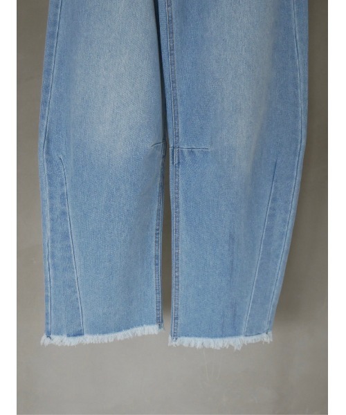 TRUNC（トランクエイティーエイト）の「Denim Curve Pants（デニムパンツ・レディース・ブルー/ホワイト・FREE）」の16枚目の写真