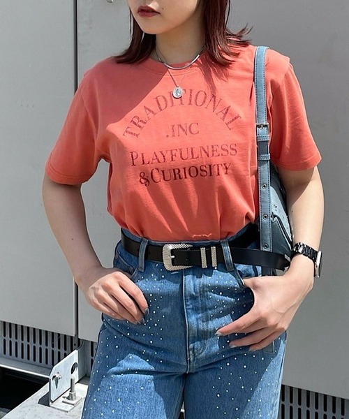 PAGEBOY(ページボーイ)の「アソートグラフィックT(Tシャツ/カットソー・レディース・チェリーピンク/ブラック/オフホワイト/ブルー・FREE)」の18枚目の写真