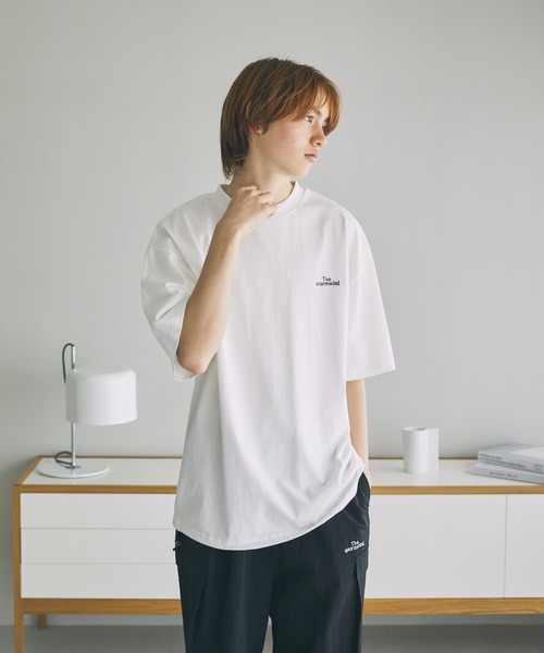 The unormwind（ザアンノームワインド）の「胸刺繍ロゴ半袖Tシャツ無地/ボーダー裾ドローコード（Tシャツ/カットソー・メンズ・グレー/ホワイト系/ブラック/ブラック系/ホワイト・S/M/L/XL）」の6枚目の写真