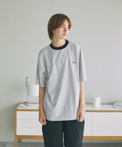 The unormwind（ザアンノームワインド）の「胸刺繍ロゴ半袖Tシャツ無地/ボーダー裾ドローコード（Tシャツ/カットソー・メンズ・グレー/ホワイト系/ブラック/ブラック系/ホワイト・S/M/L/XL）」の22枚目の写真