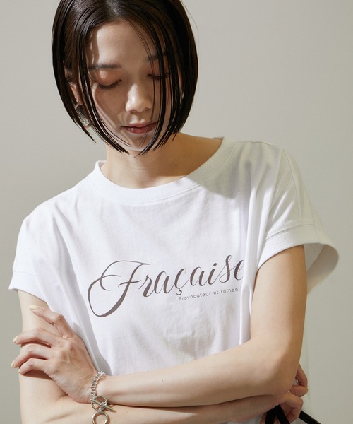 SALON adam et rope'(サロン アダム エ ロペ)の「【WEB限定】FracoiseロゴプリントフレンチスリーブTシャツ(Tシャツ/カットソー・レディース・オフホワイト/チャコールグレー・FREE)」の16枚目の写真