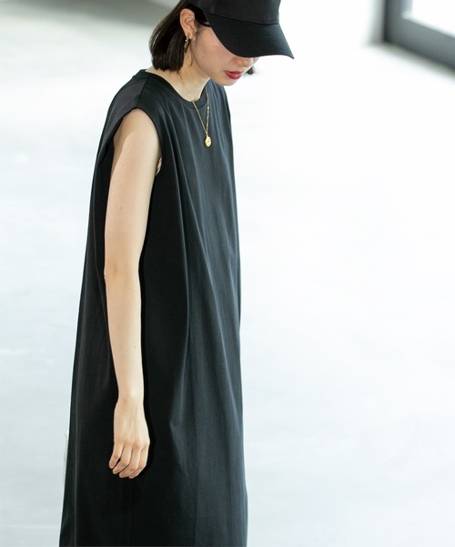 OPAQUE.CLIP（オペークドットクリップ）の「◆Iラインカットソーワンピース【洗濯機洗い可】（ワンピース・レディース・ライトベージュ/ブラック/ブラウン系その他・40/38/42/36）」の7枚目の写真