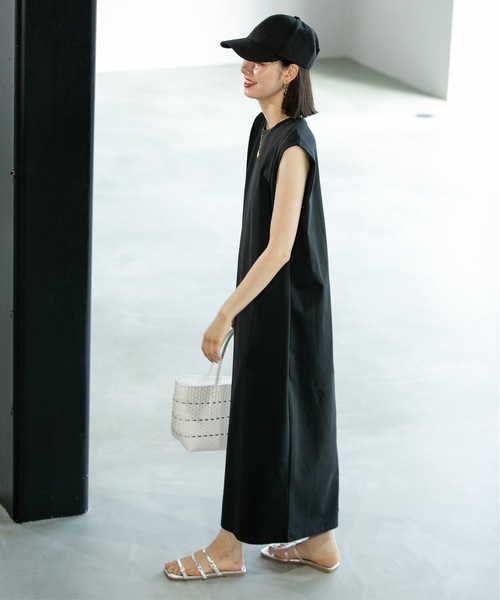 OPAQUE.CLIP（オペークドットクリップ）の「◆Iラインカットソーワンピース【洗濯機洗い可】（ワンピース・レディース・ライトベージュ/ブラック/ブラウン系その他・40/38/42/36）」の8枚目の写真