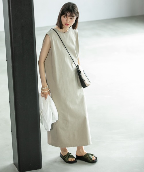 OPAQUE.CLIP（オペークドットクリップ）の「◆Iラインカットソーワンピース【洗濯機洗い可】（ワンピース・レディース・ライトベージュ/ブラック/ブラウン系その他・40/38/42/36）」の16枚目の写真