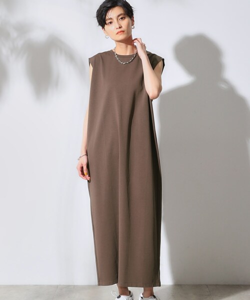 OPAQUE.CLIP（オペークドットクリップ）の「◆Iラインカットソーワンピース【洗濯機洗い可】（ワンピース・レディース・ライトベージュ/ブラック/ブラウン系その他・40/38/42/36）」の21枚目の写真