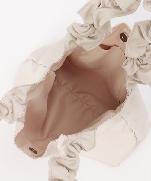 VENCEEXCHANGE（ヴァンスエクスチェンジ）の「合皮フリルハンドルトートバッグ（ショルダーバッグ・レディース・オフホワイト/ブラック/シルバー・FREE）」の14枚目の写真