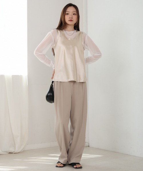 Bab(バブ)の「サテンタンクトップス(タンクトップ・レディース・ベージュ/ブラック/アイボリー・M)」の19枚目の写真