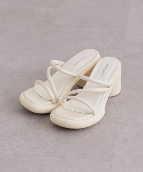 Kastane（カスタネ）の「【WEB限定】チャンキーヒールサンダル（サンダル・レディース・アイボリー/ブラック/シルバー・36/37/38）」の14枚目の写真