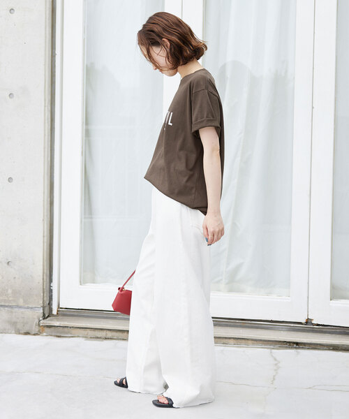 +81BRANCA(ハチイチブランカ)の「+81BRANCA/ハチイチブランカ SLOBE別注 シアーTEE(Tシャツ/カットソー・レディース・チャコールグレー/アイボリー/スカイブルー・FREE)」の5枚目の写真