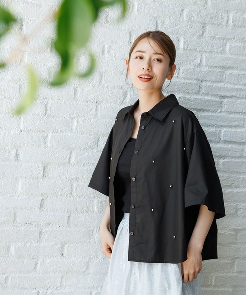 LAKOLE(ラコレ)の「ボールスタッズ半袖シャツ / 136000(シャツ/ブラウス・レディース・ブラック/ブルー/オフホワイト・FREE)」の9枚目の写真