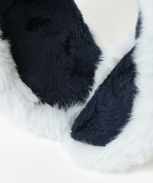 Ray BEAMS（レイビームス）の「フェイクファー イヤーマフ（イヤーマフ・レディース・ライトグレー/ブラック・ONE SIZE）」の13枚目の写真