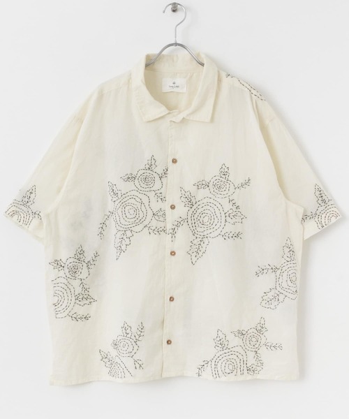 URBAN RESEARCH Sonny Label（アーバンリサーチサニーレーベル）の「フラワーハンドエンブロイダリー半袖シャツ（シャツ/ブラウス・メンズ・カーキ/オフホワイト/ブラウン・MEDIUM/LARGE）」の5枚目の写真