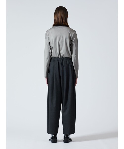 mizuiroind（ミズイロインド）の「mizuiro ind ワイドタックパンツ（その他パンツ・レディース・ライトグレー/ブラウン/ネイビー系1/ブラック系その他2/グレー系その他5/グレー・FREE）」の22枚目の写真