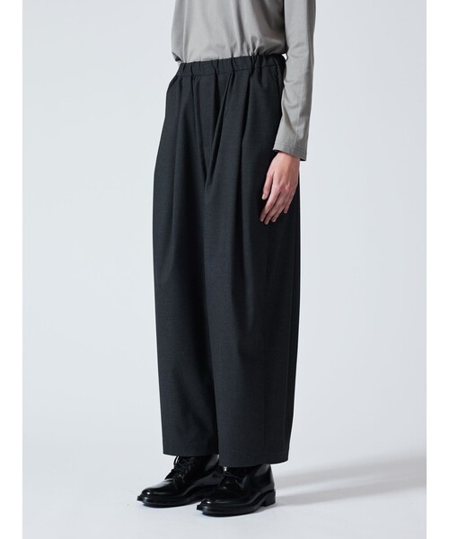 mizuiroind（ミズイロインド）の「mizuiro ind ワイドタックパンツ（その他パンツ・レディース・ライトグレー/ブラウン/ネイビー系1/ブラック系その他2/グレー系その他5/グレー・FREE）」の20枚目の写真