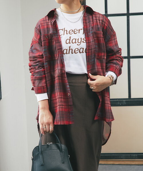 un dix cors(アンディコール)の「シアーチェックシャツ(シャツ/ブラウス・レディース・ブラック/ベージュ/レッド・FREE)」の3枚目の写真