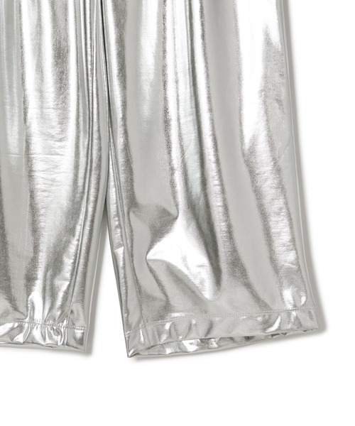 ADAM ET ROPE'（アダムエロペ）の「【洗える】メタリックイージーパンツ（その他パンツ・レディース・シルバー系その他/ゴールド/ブラック・FREE）」の15枚目の写真