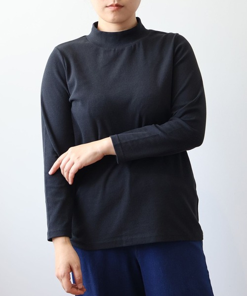 MB mint breeze(エムビーミントブリーズ)の「【L~6L 大きいサイズ】【吸湿・発熱】テレコタートルネックTシャツ(Tシャツ/カットソー・レディース・ライトグレー/ブラック/ピンク・LL/3L/4L/5L/6L/L)」の2枚目の写真