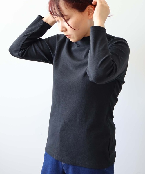 MB mint breeze(エムビーミントブリーズ)の「【L~6L 大きいサイズ】【吸湿・発熱】テレコタートルネックTシャツ(Tシャツ/カットソー・レディース・ライトグレー/ブラック/ピンク・LL/3L/4L/5L/6L/L)」の6枚目の写真