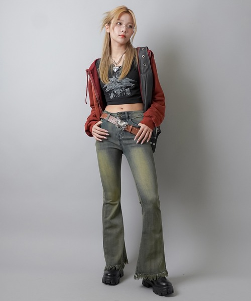 SPINNS（スピンズ）の「パウダー加工 Wジップショート丈スウェット（パーカー・レディース・スミクロ/ネイビー/ボルドー・ONESIZE）」の4枚目の写真