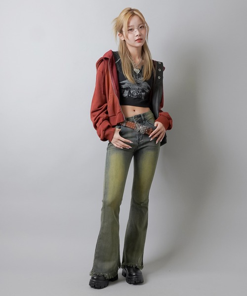 SPINNS（スピンズ）の「パウダー加工 Wジップショート丈スウェット（パーカー・レディース・スミクロ/ネイビー/ボルドー・ONESIZE）」の8枚目の写真