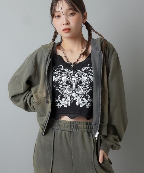 SPINNS（スピンズ）の「パウダー加工 Wジップショート丈スウェット（パーカー・レディース・スミクロ/ネイビー/ボルドー・ONESIZE）」の16枚目の写真