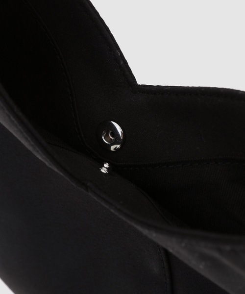 HANDBAG（ハンドバッグ）｜MM6 Maison Margiela（ｴﾑｴﾑｼｯｸｽ ﾒｿﾞﾝ ﾏﾙｼﾞｪﾗ）