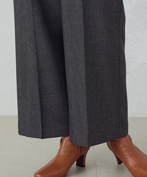 COMME CA MODELS（コムサモデルズ）の「シャンブレー センタープレス ワイドパンツ（その他パンツ・レディース・チャコール/ブラック・X-SMALL/SMALL/MEDIUM/LARGE/X-LARGE）」の19枚目の写真