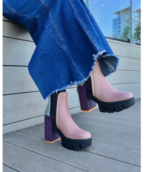 美品 UNITED NUDE Grip Chelsea Loll 38 ブーツ UNITED NUDE（ユナイテッドヌード）の「Grip Chelsea Lo（ブーツ