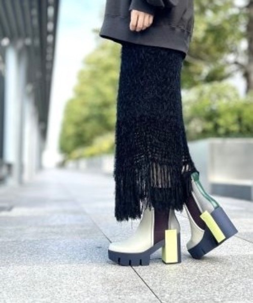 UNITED NUDE(ユナイテッドヌード)の「Grip Chelsea Mid Ⅲ(ブーツ・レディース・ブラック/オレンジ/グレー/パープル・38/39/37/36/35/40)」の12枚目の写真