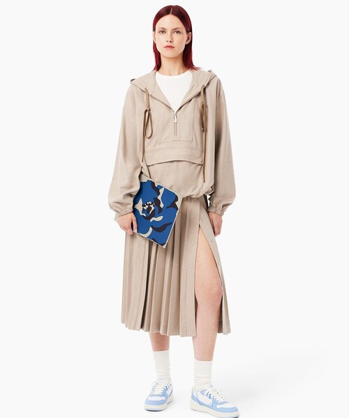 LACOSTE(ラコステ)の「アンナシーズナル クラッチバッグ(クラッチバッグ・レディース・ホワイト×ブルー・FREE)」の13枚目の写真
