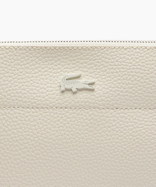 LACOSTE(ラコステ)の「アンナシーズナル クラッチバッグ(クラッチバッグ・レディース・ホワイト×ブルー・FREE)」の6枚目の写真