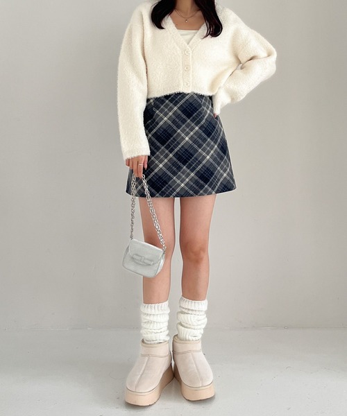 Heather(ヘザー)の「フェザージャガードカーディガン 248679(カーディガン/ボレロ・レディース・アイボリー/ブラック系その他/レッド・FREE)」の6枚目の写真