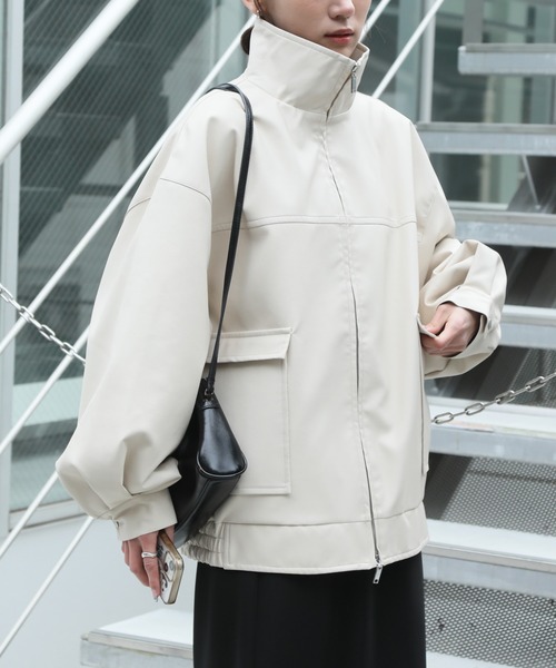 NOGLE(ノグル)の「【NOGLE/ノグル】2wayスタンドカラーフェイクレザーブルゾン(ブルゾン・レディース・アイボリー/ブラック/ブラウン・FREE)」の6枚目の写真