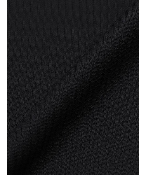 Perfect Suit FActory(パーフェクトスーツファクトリー)の「【完全ノーアイロン】アイシャツ 濃色カラー セミワイドカラー ポリエステル100% 長袖 ストライプ調(ビジネスシャツ・メンズ・ブラック/ワイン/ネイビー・首回り37cm-裄丈80cm/首回り39cm-裄丈82cm/首回り41cm-裄丈84cm/首回り43cm-裄丈86cm)」の4枚目の写真