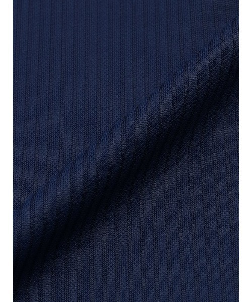 Perfect Suit FActory(パーフェクトスーツファクトリー)の「【完全ノーアイロン】アイシャツ 濃色カラー セミワイドカラー ポリエステル100% 長袖 ストライプ調(ビジネスシャツ・メンズ・ブラック/ワイン/ネイビー・首回り37cm-裄丈80cm/首回り39cm-裄丈82cm/首回り41cm-裄丈84cm/首回り43cm-裄丈86cm)」の6枚目の写真