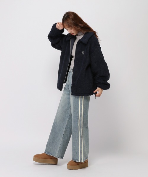 ALAND(エーランド)の「【UNISEX】ALAND/Aロゴワッペンボアブルゾン(ブルゾン・レディース・ネイビー/ベージュ・LARGE/MEDIUM)」の16枚目の写真