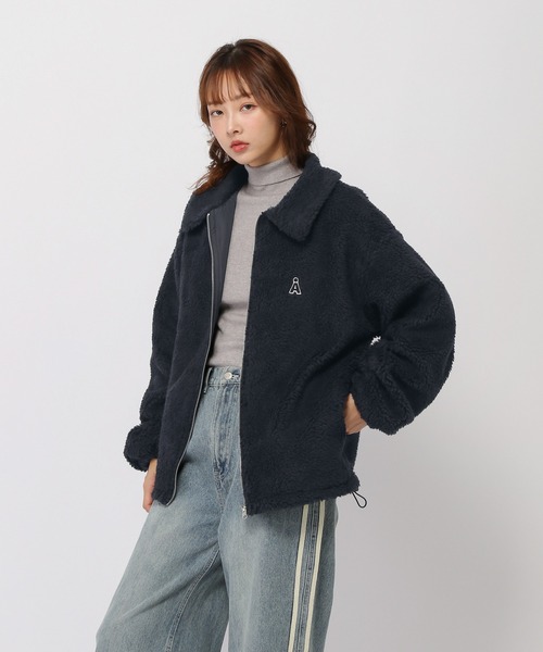 ALAND(エーランド)の「【UNISEX】ALAND/Aロゴワッペンボアブルゾン(ブルゾン・レディース・ネイビー/ベージュ・LARGE/MEDIUM)」の20枚目の写真