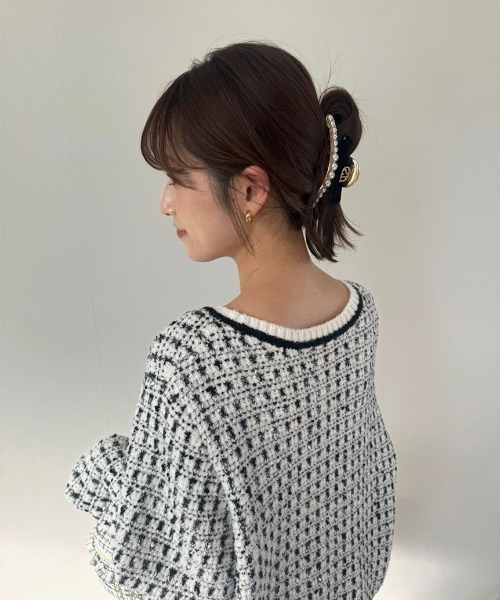 SNIDEL HOME(スナイデルホーム)の「パールメタルバンス(バレッタ/ヘアクリップ・レディース・ピンク/ブラック/アイボリー/イエロー・FREE)」の14枚目の写真